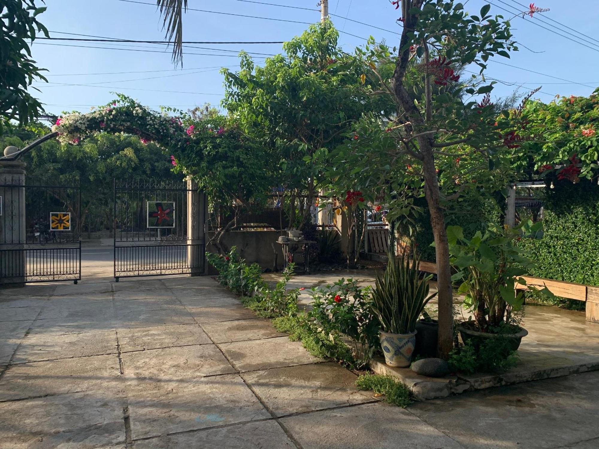 Yellow Farm Homestay Dong Tac Zewnętrze zdjęcie