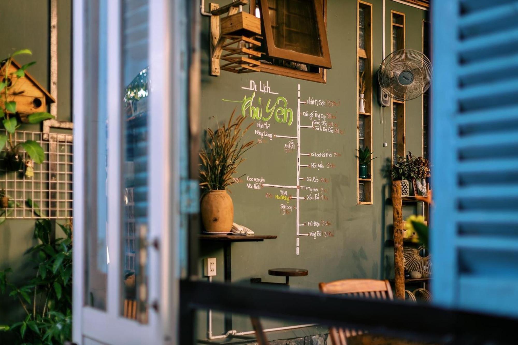 Yellow Farm Homestay Dong Tac Zewnętrze zdjęcie